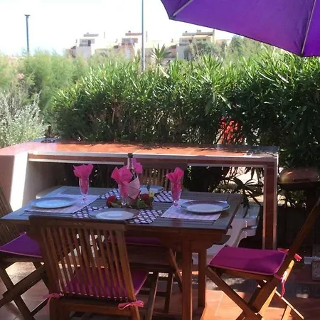 Villa Climatisée 35m² Avec Terrasse, Capacité 2-4 Pers., Parking - Fr-1-867-5 Agde