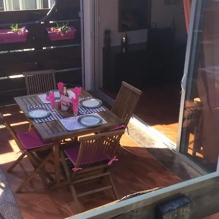 Climatisée 35m² Avec Terrasse, Capacité 2-4 Pers., Parking - Fr-1-867-5