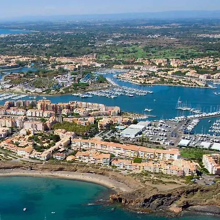 Villa Climatisée 35m² Avec Terrasse, Capacité 2-4 Pers., Parking - Fr-1-867-5 Agde