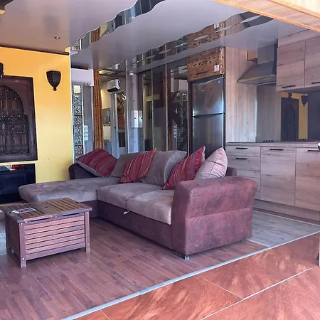 Climatisée 35m² Avec Terrasse, Capacité 2-4 Pers., Parking - Fr-1-867-5 *